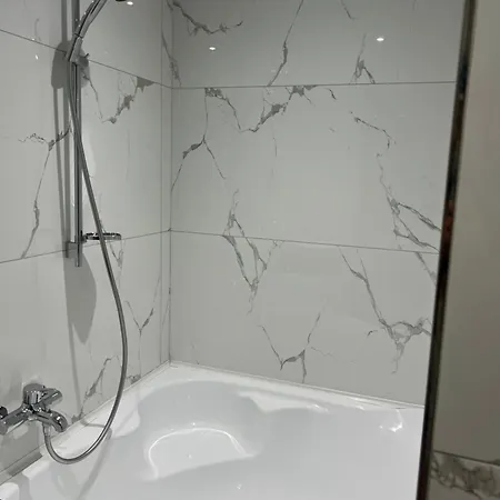 Mady 2 Apartament
